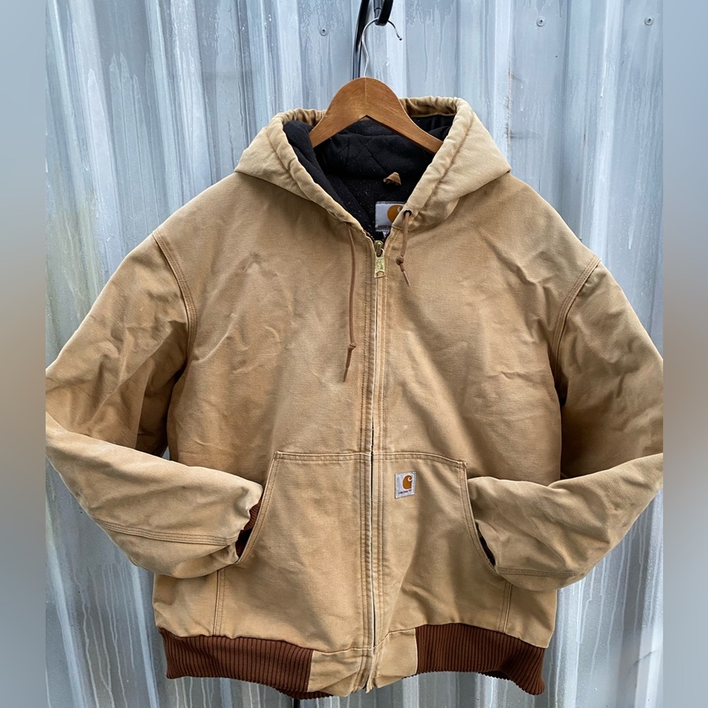 Carhartt Men’s Hooded Work Jacket in Brown vintage y2k gorpcore